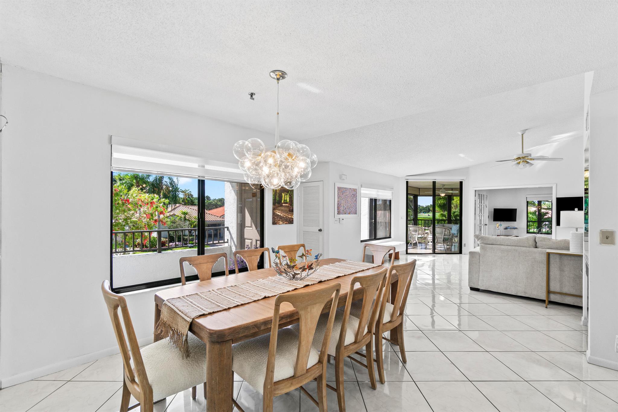 7533 Glendevon Lane 905