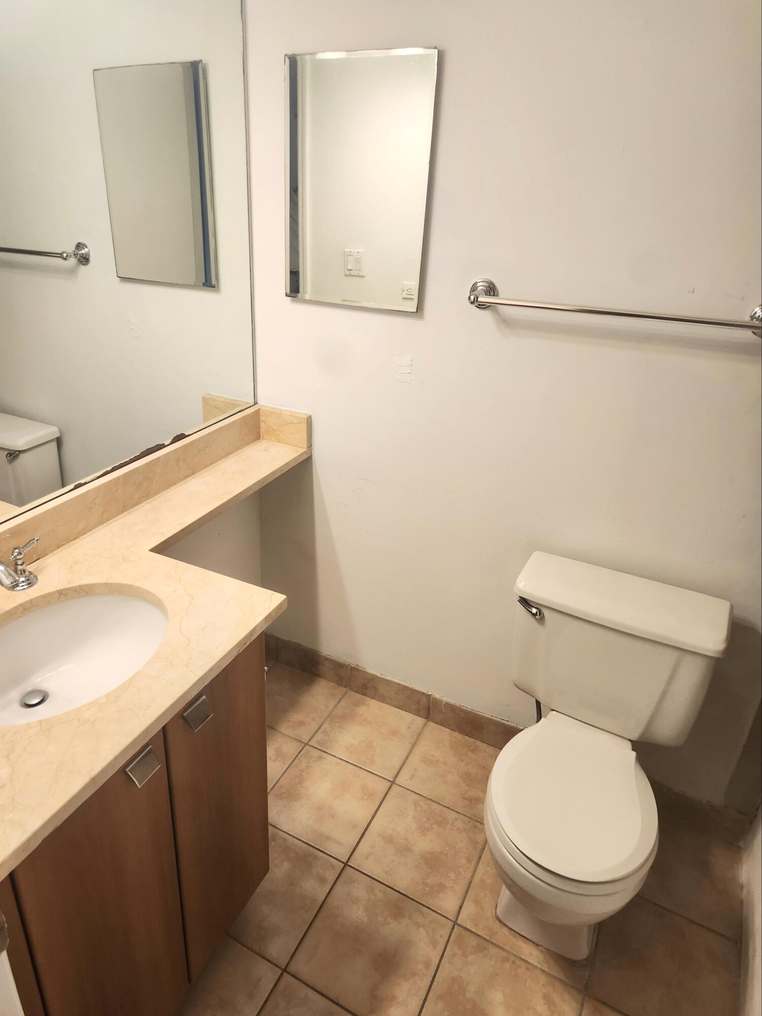 1020 Crystal F Way F, Delray Beach Unit: F