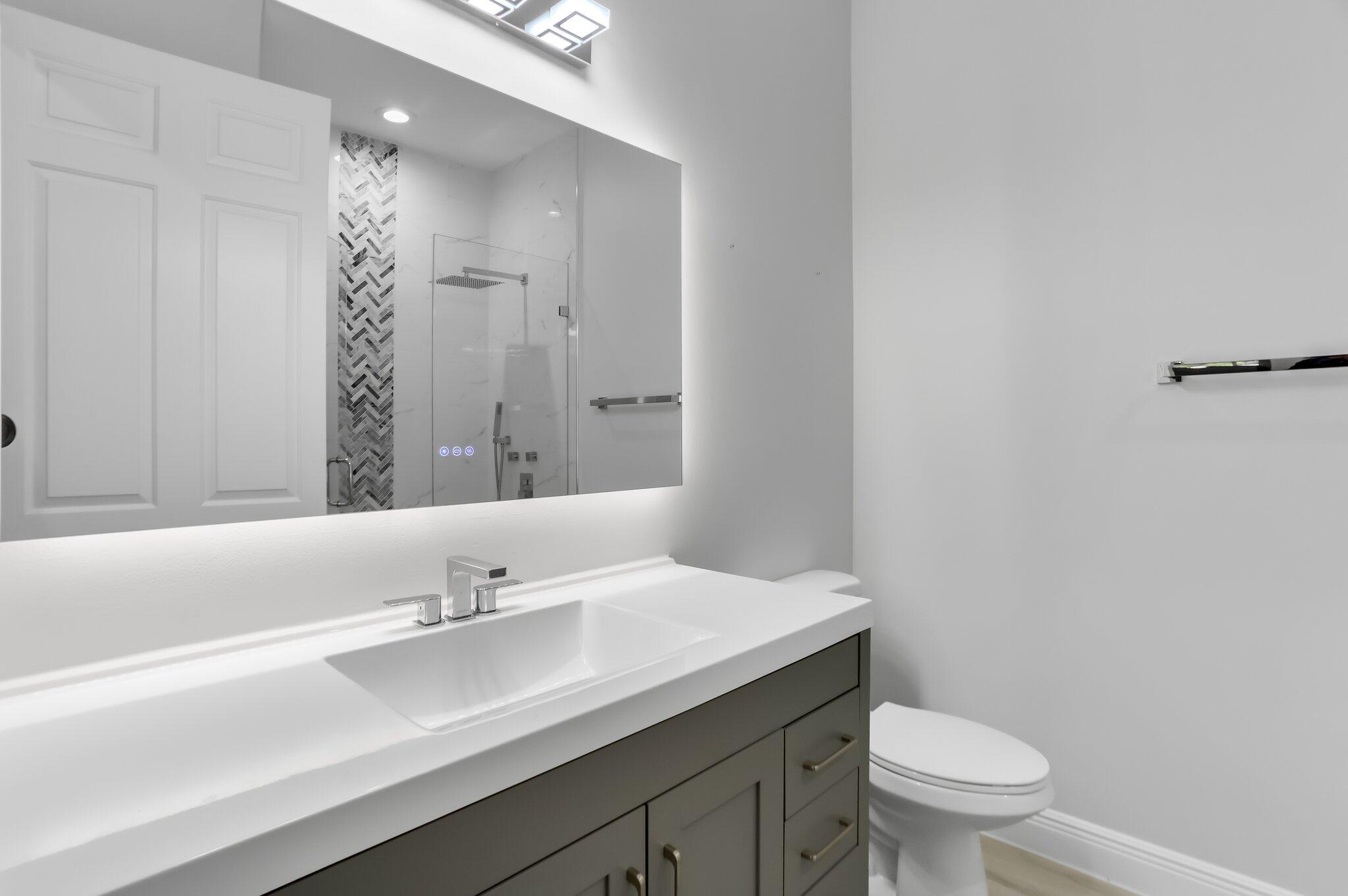 6365 Bella Circle 705