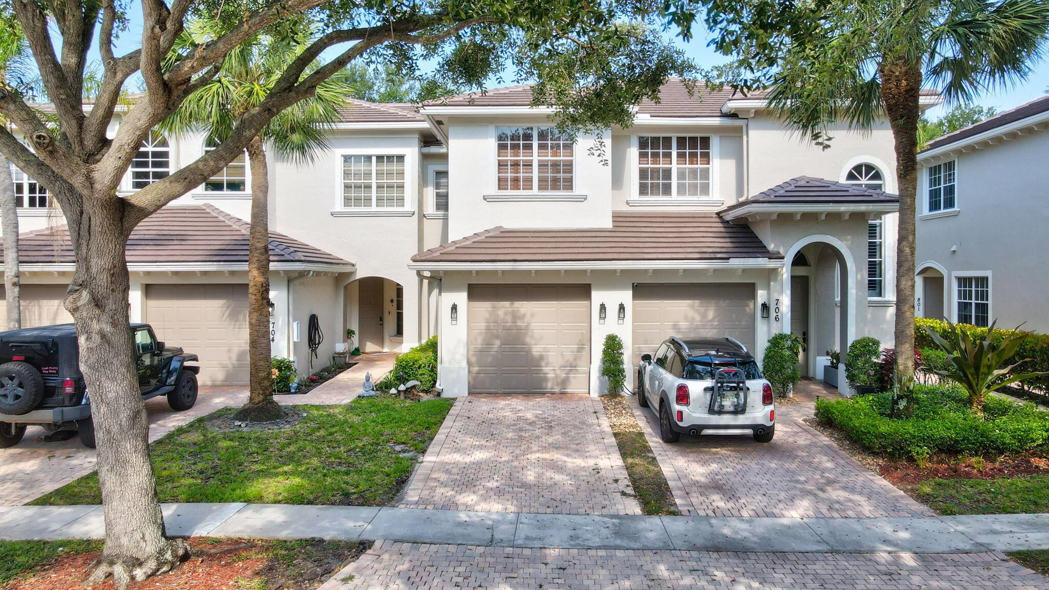 6365 Bella Circle 705