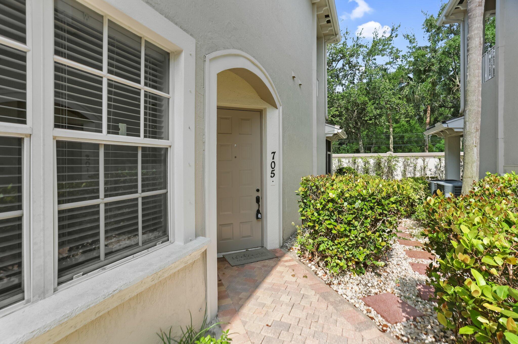 6365 Bella Circle 705