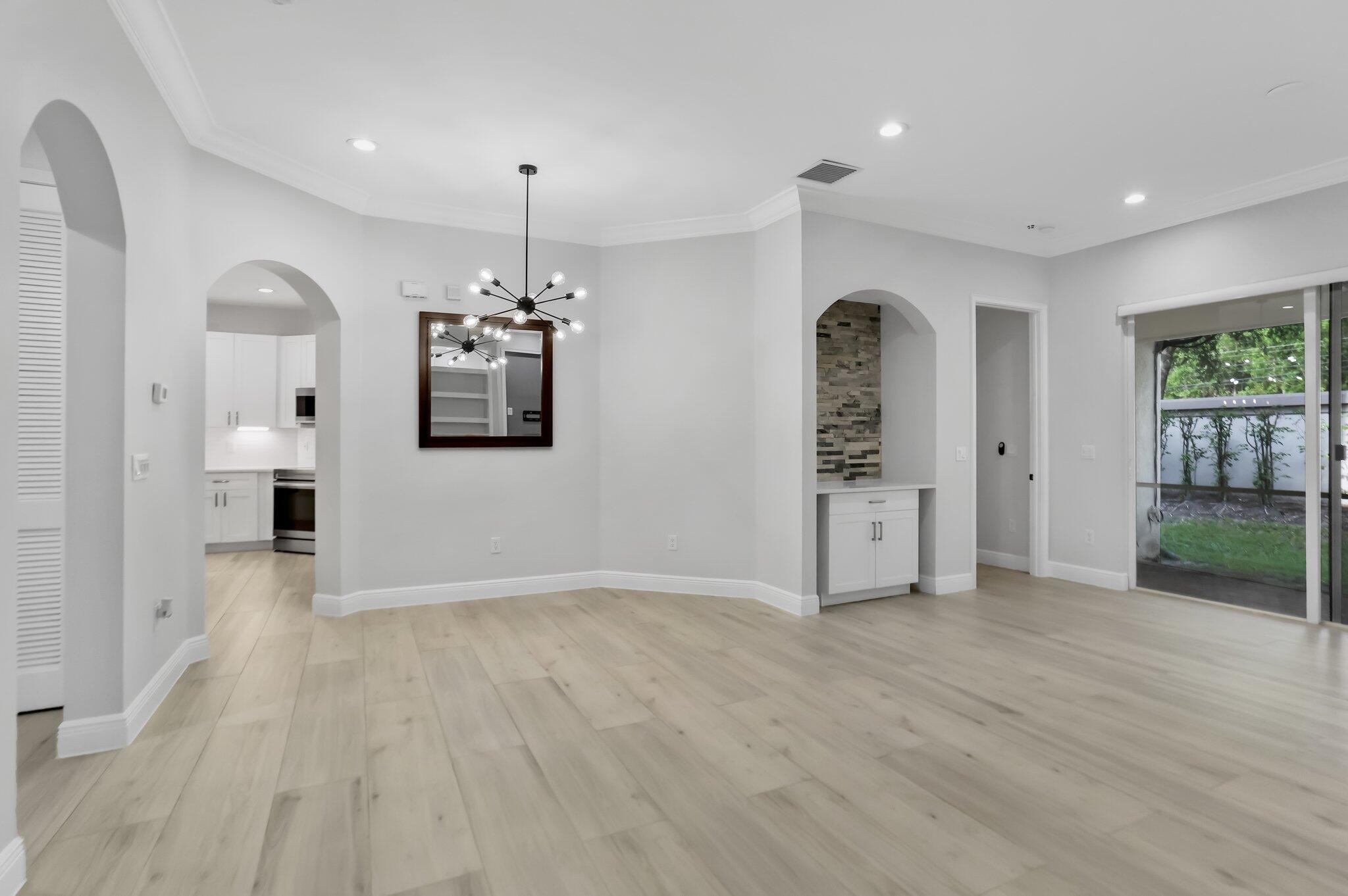 6365 Bella Circle 705