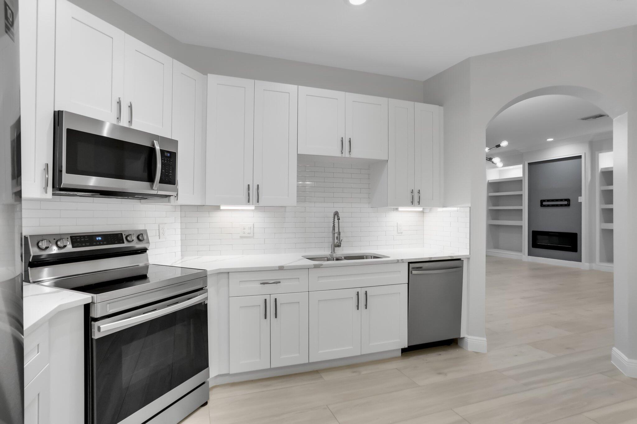 6365 Bella Circle 705