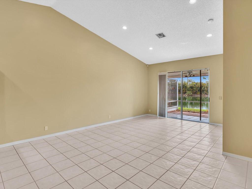 18458 Via Di Sorrento, Boca Raton