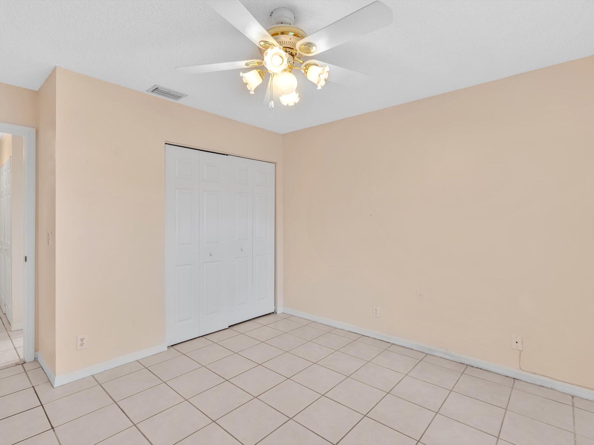 18458 Via Di Sorrento, Boca Raton