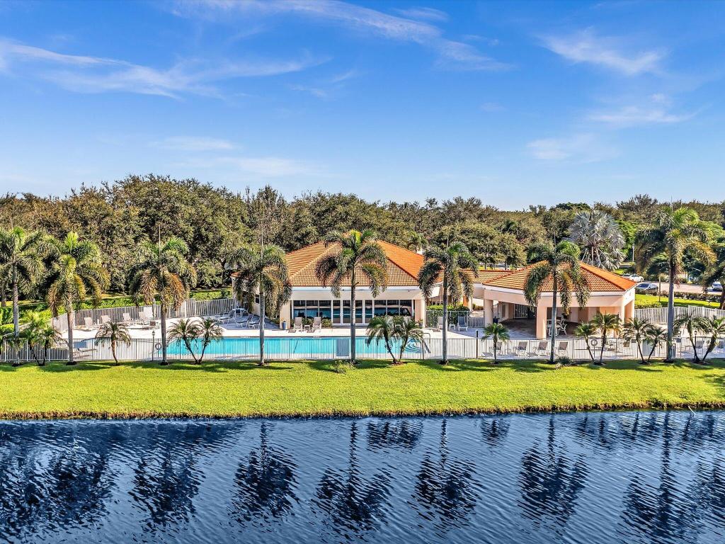 18458 Via Di Sorrento, Boca Raton