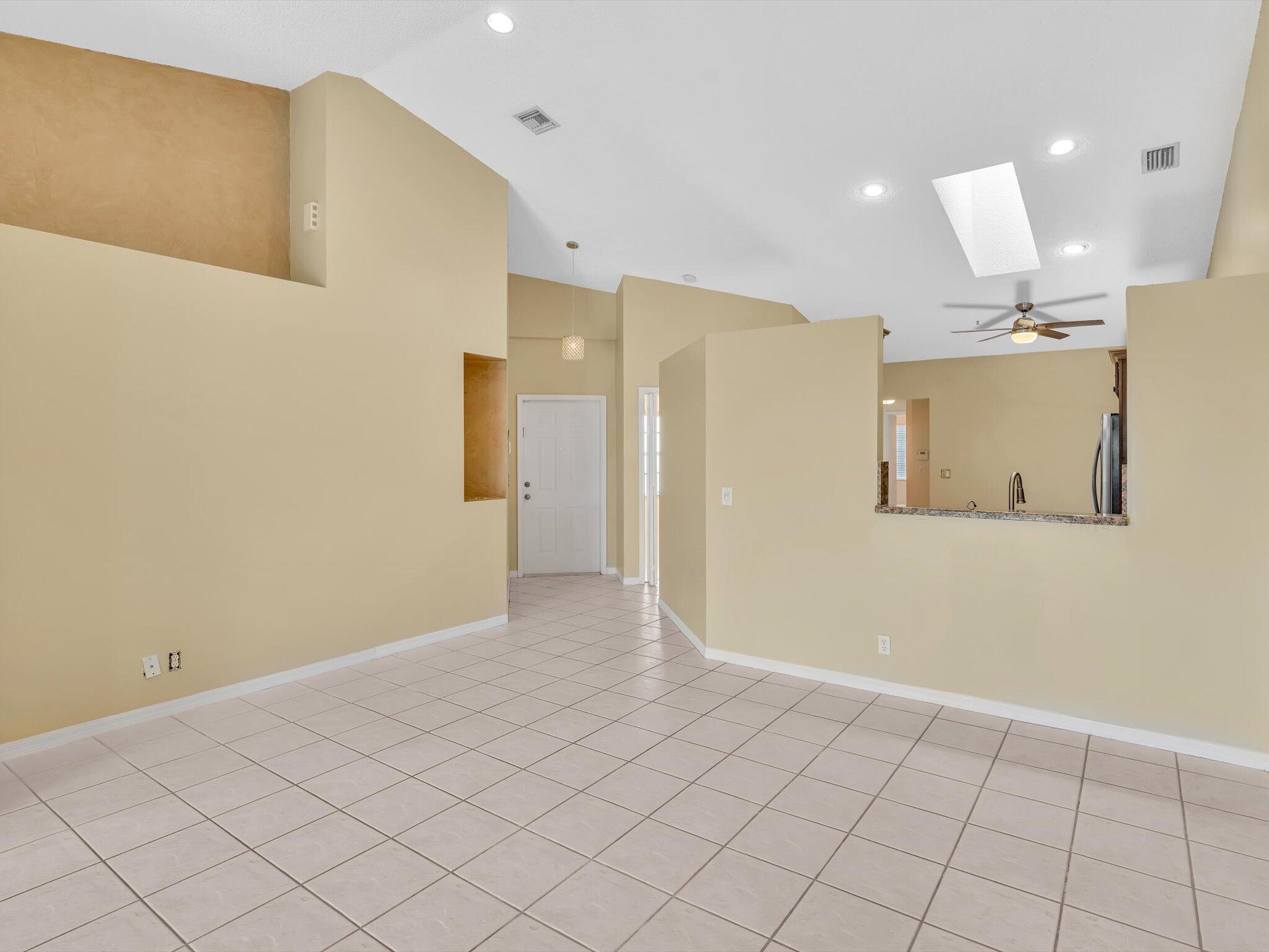 18458 Via Di Sorrento, Boca Raton