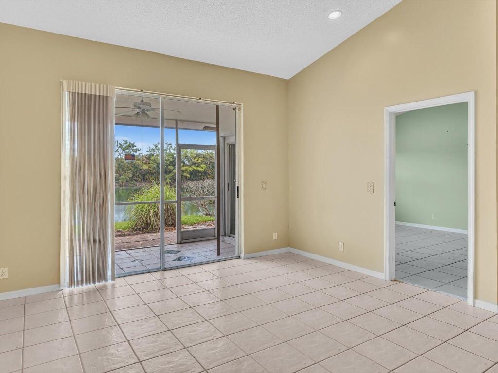 18458 Via Di Sorrento, Boca Raton