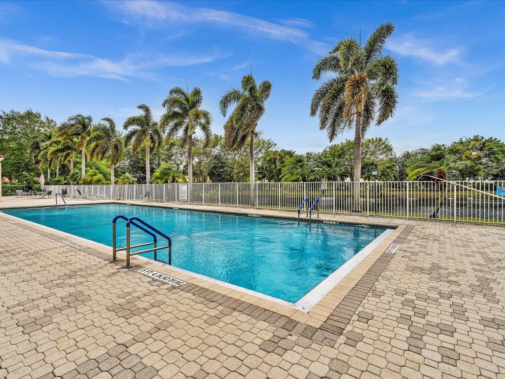 18458 Via Di Sorrento, Boca Raton