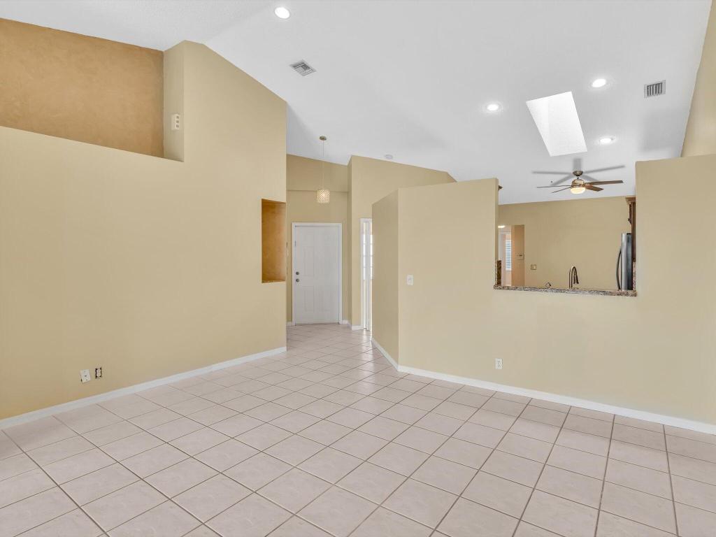 18458 Via Di Sorrento, Boca Raton