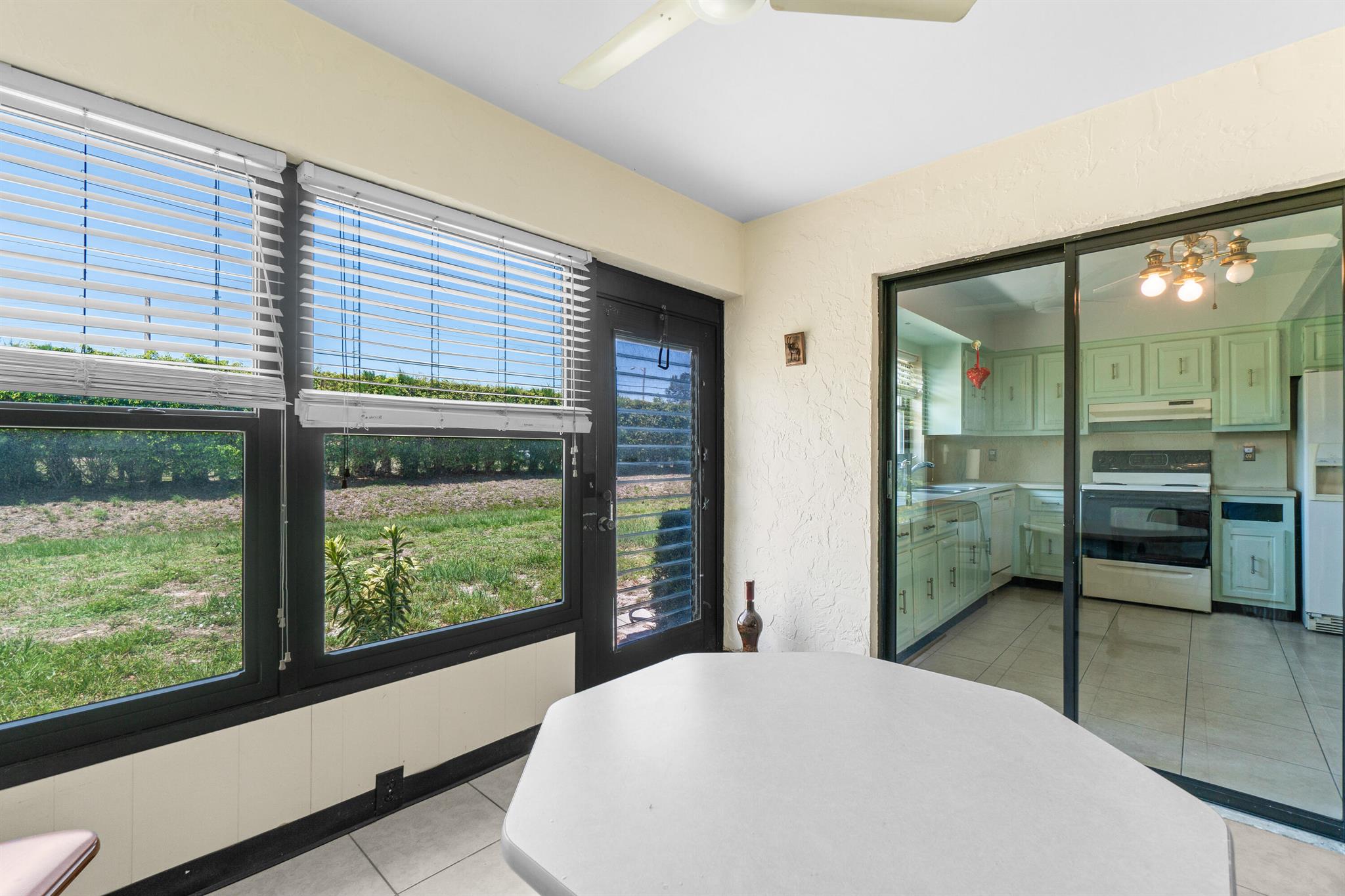 4657 Greentree Place A