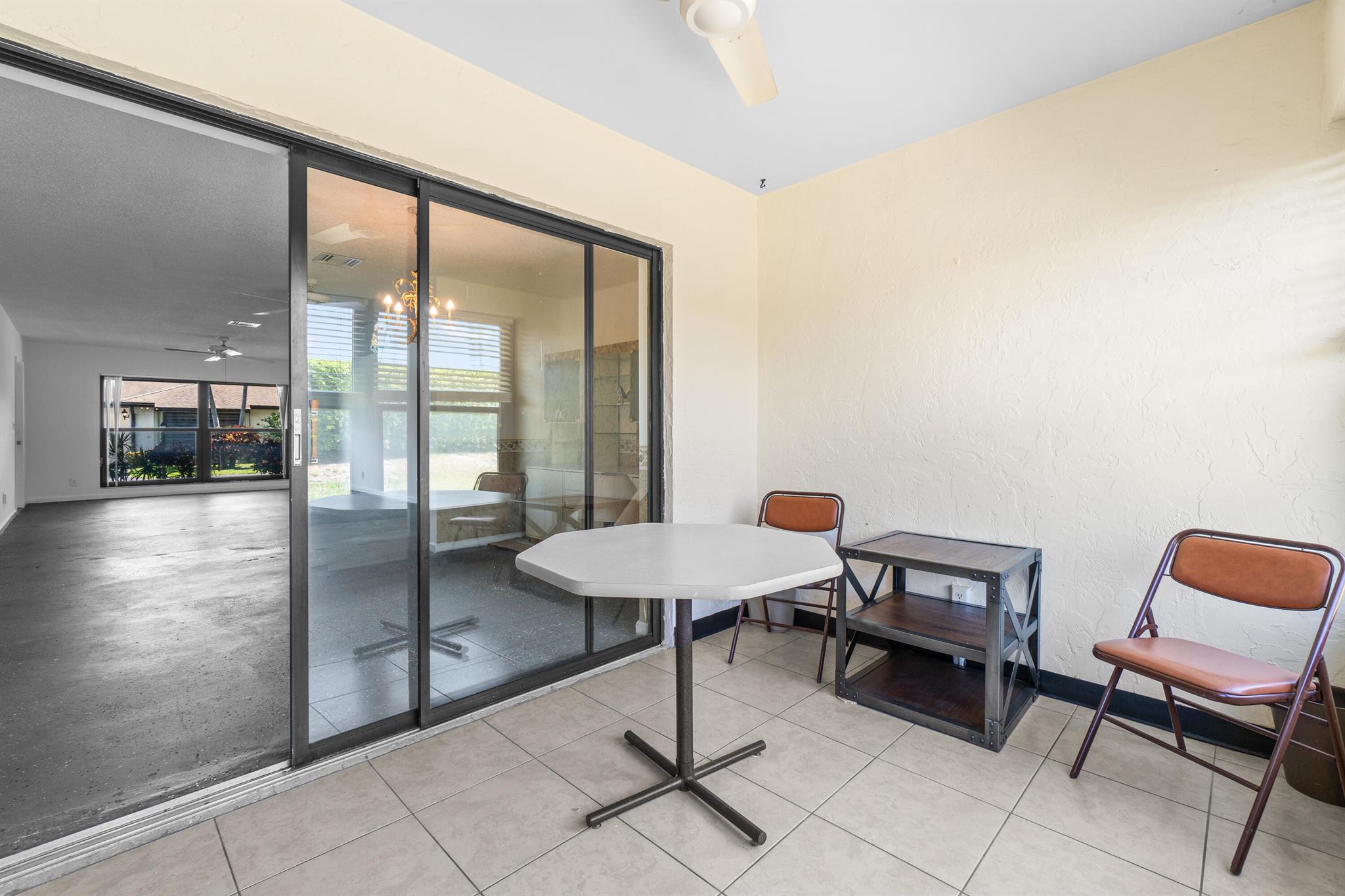 4657 Greentree Place A