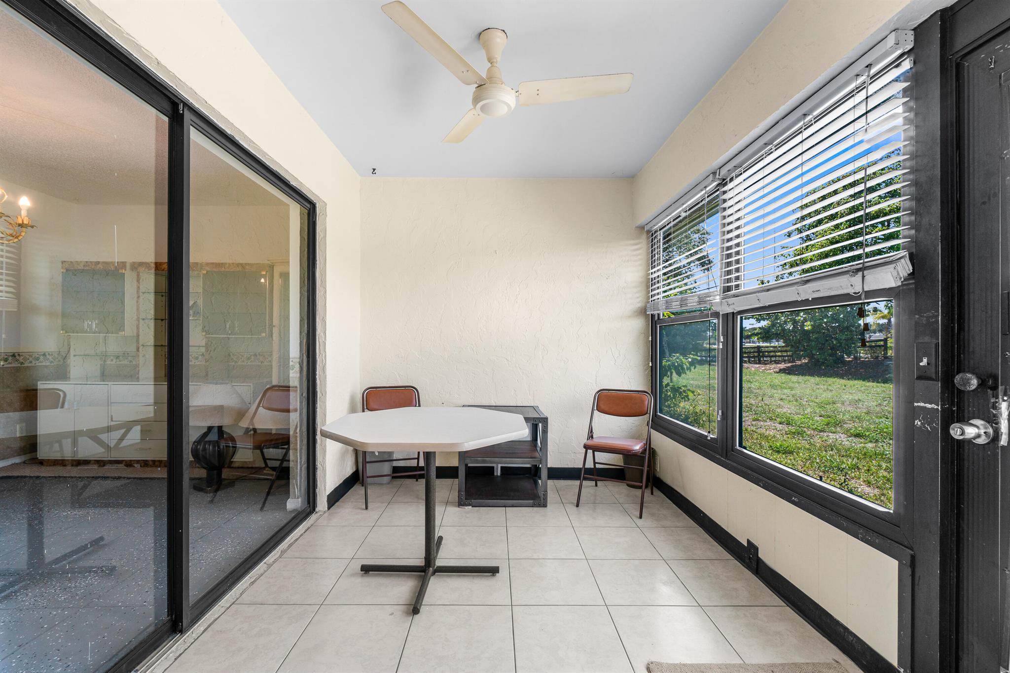 4657 Greentree Place A