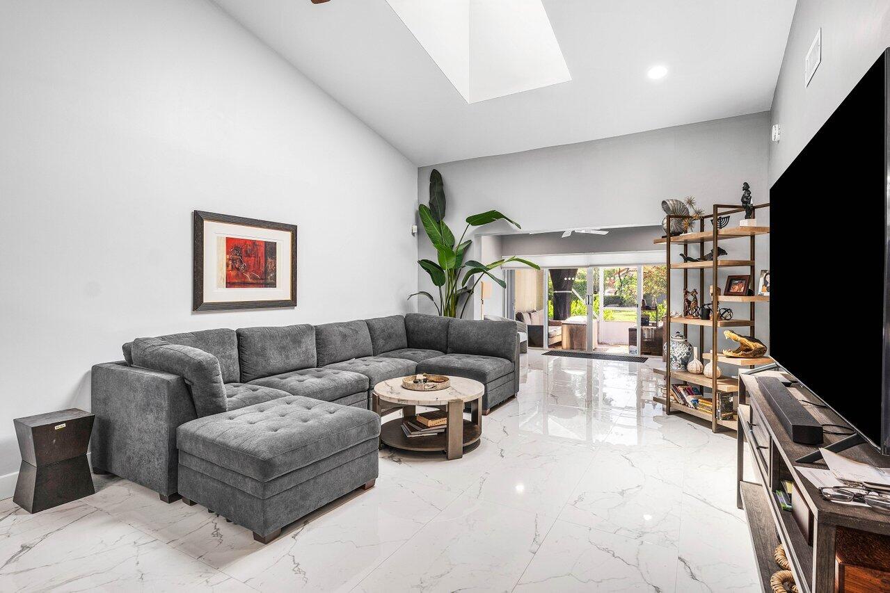 7572 Island Breeze Terrace