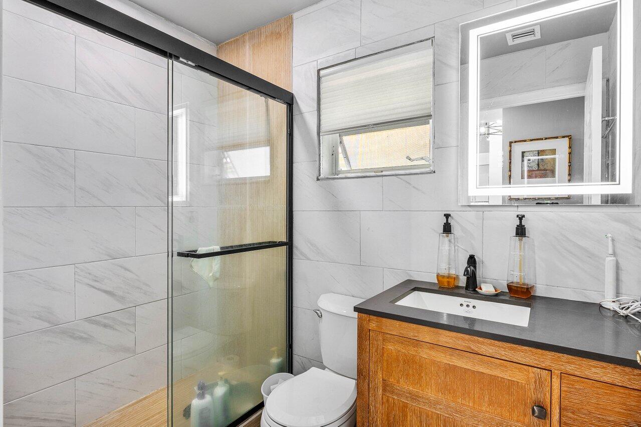 7572 Island Breeze Terrace