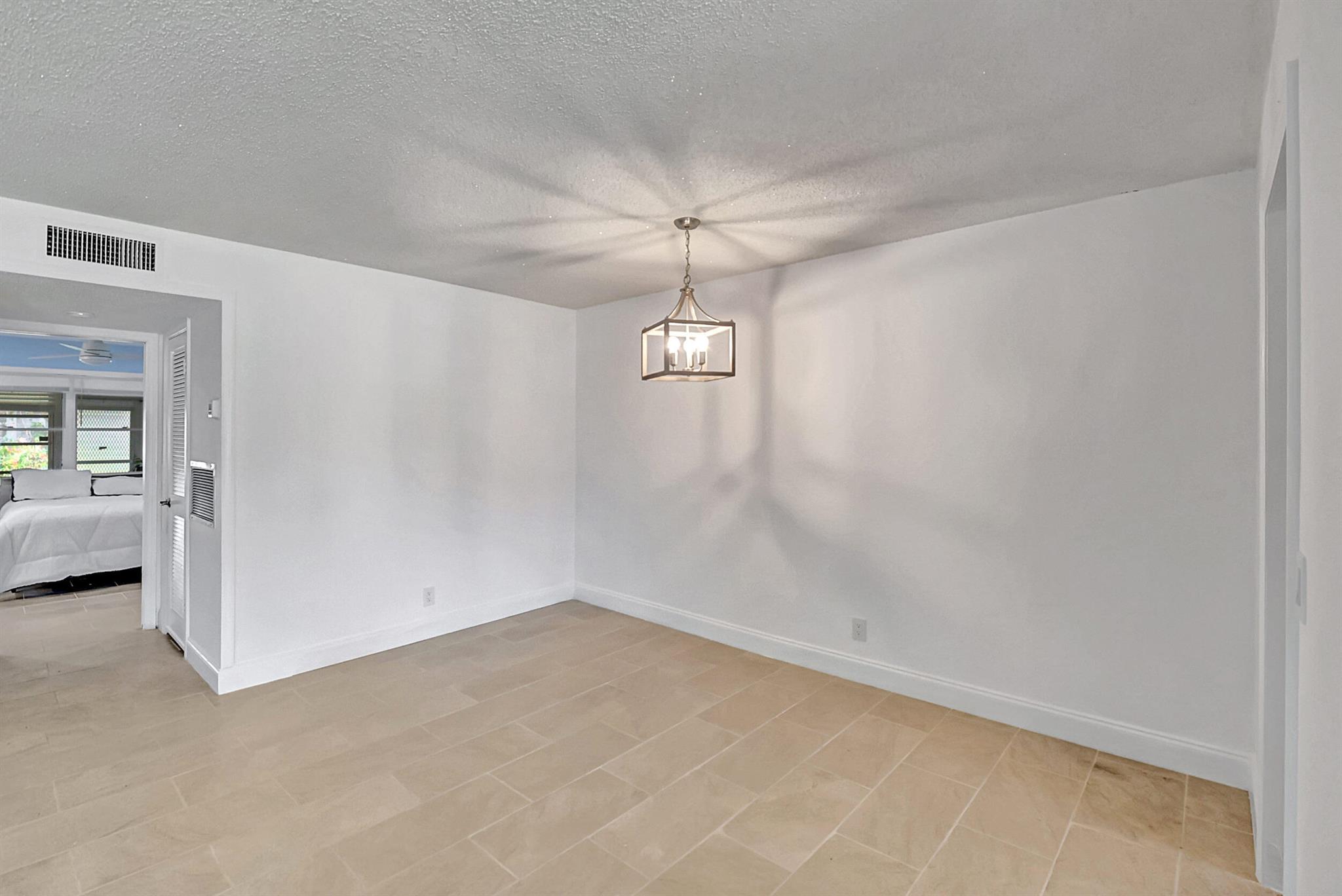 735 N Highpoint Boulevard N B