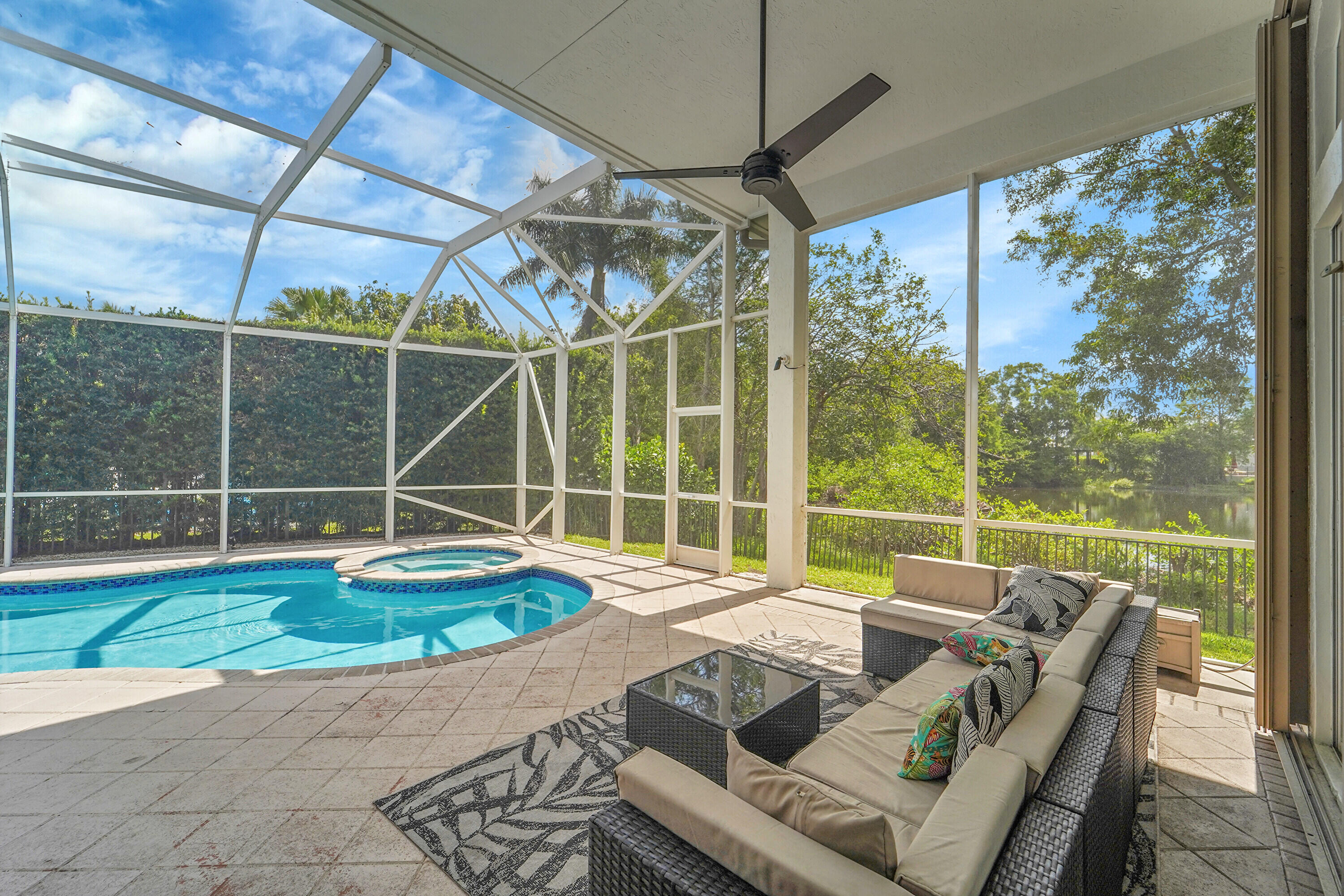 5036 NW 24th Circle