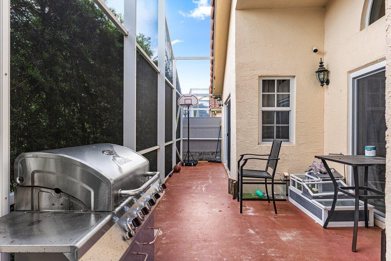 5350 Casa Real Drive