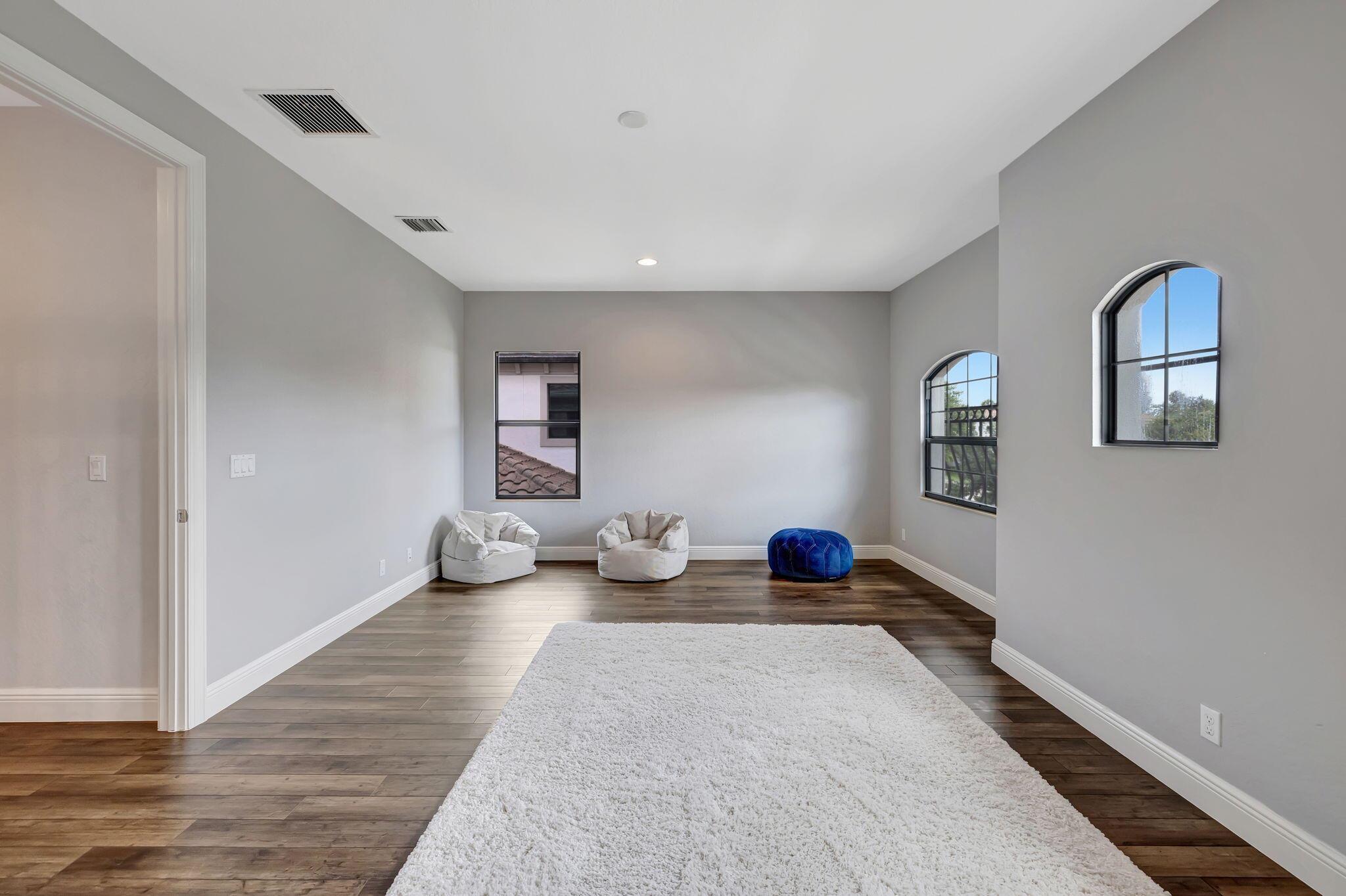 8271 Canopy Terrace
