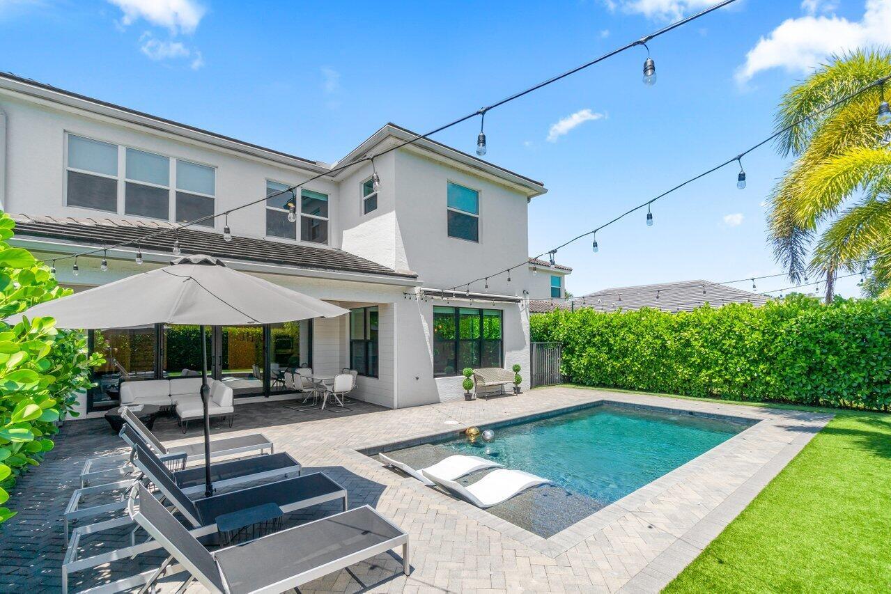 9610 Sterling Shores Street