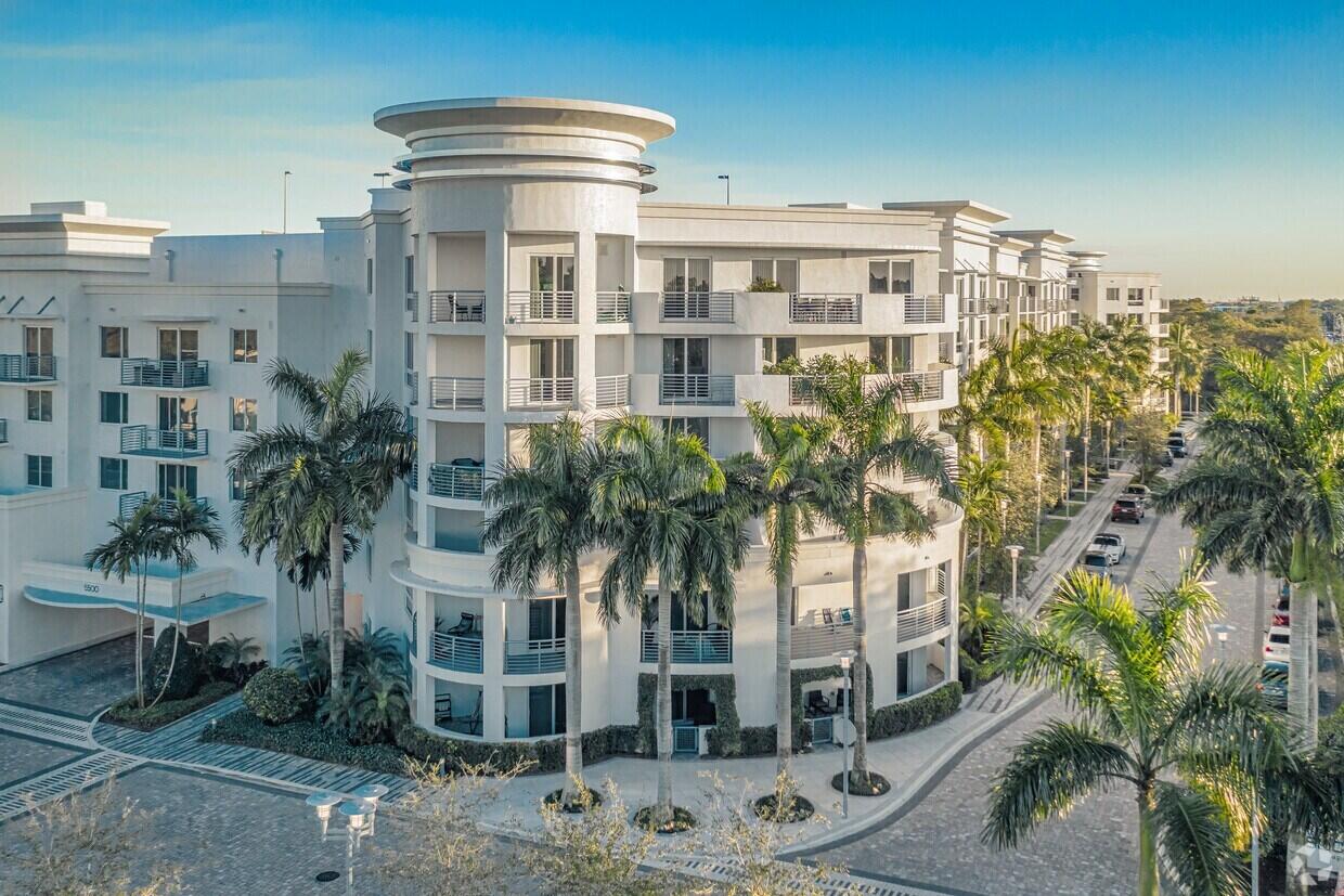5500 N Military Trail