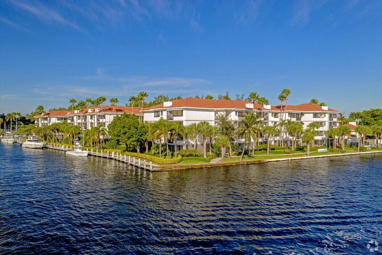 5500 N Military Trail