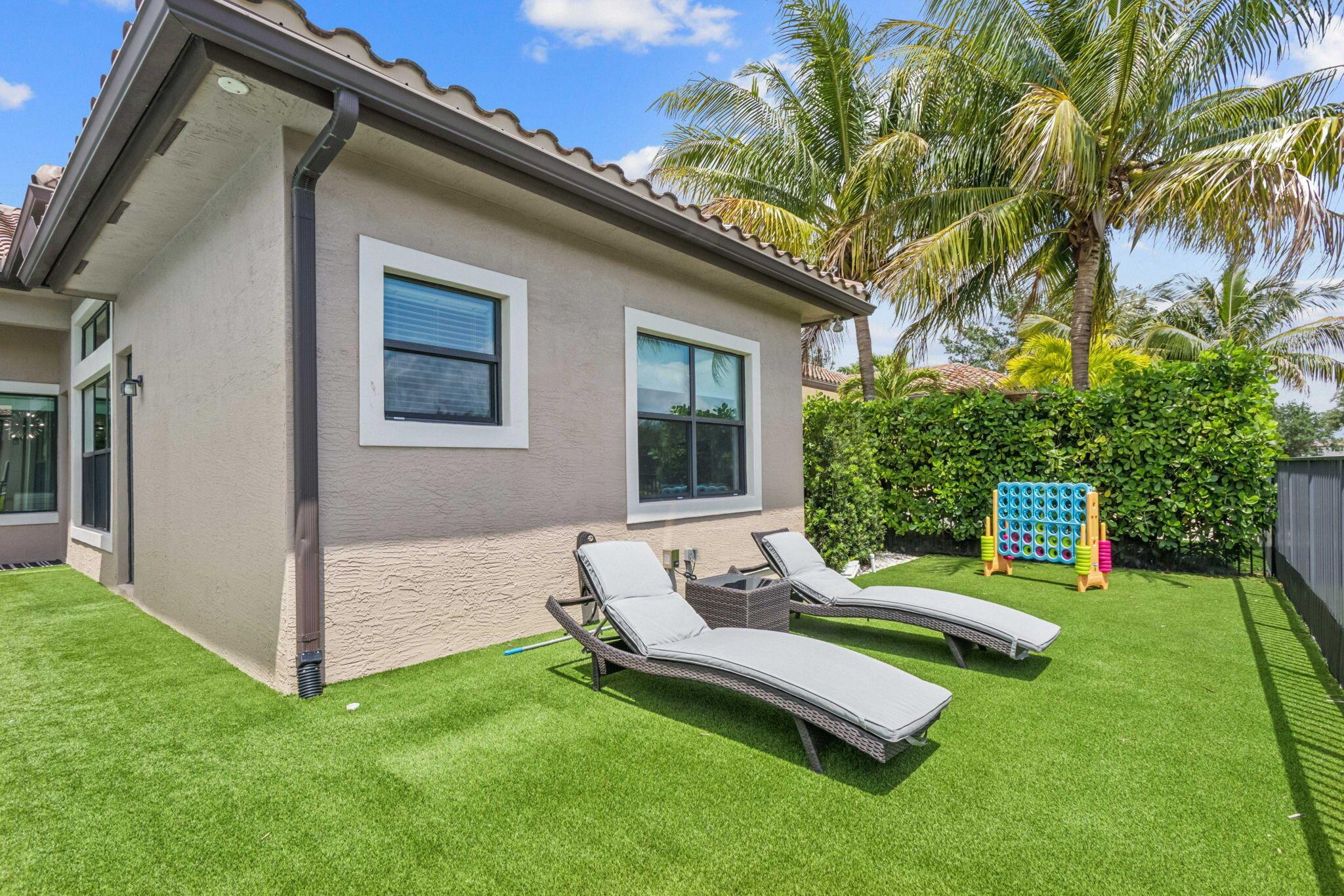 16770 Burlington Bristol Lane