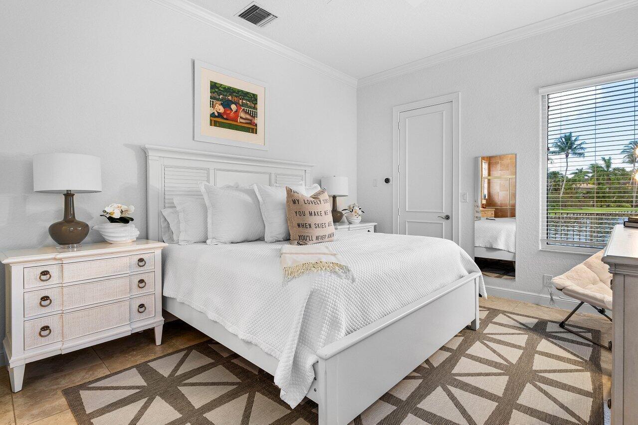 3867 NW Landings Drive