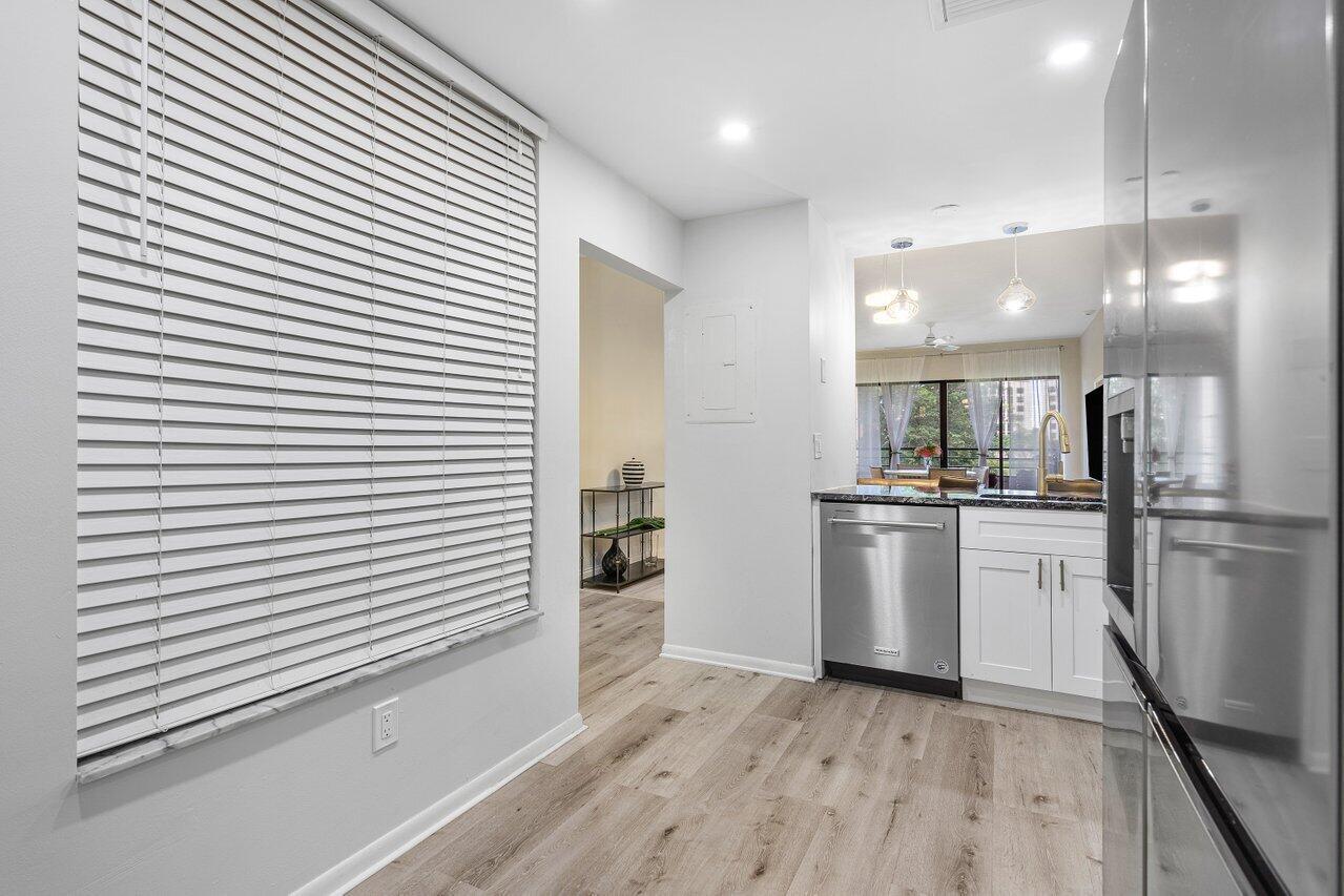 7508 La Paz Boulevard 207