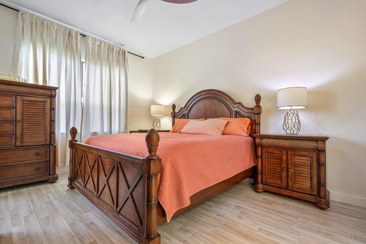 7508 La Paz Boulevard 207