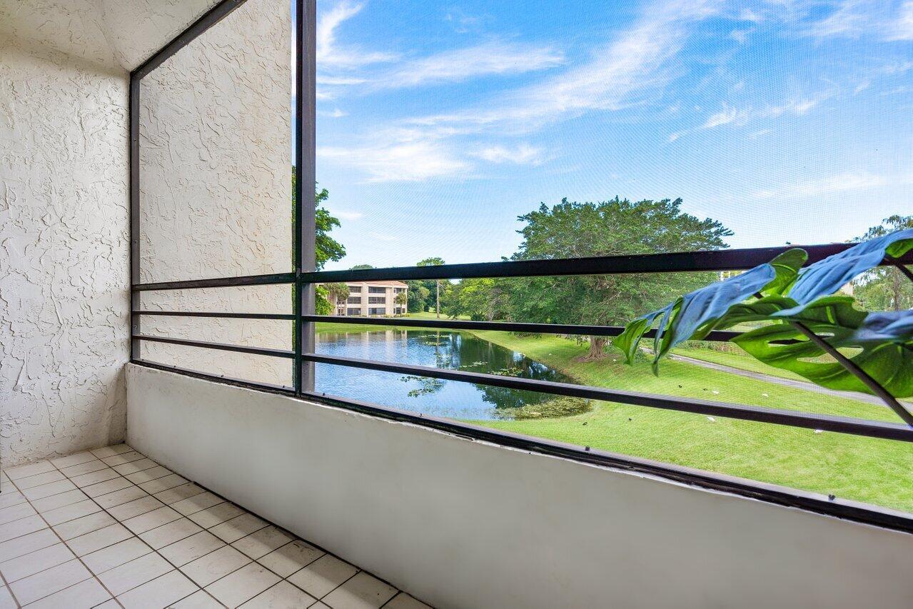 7508 La Paz Boulevard 207