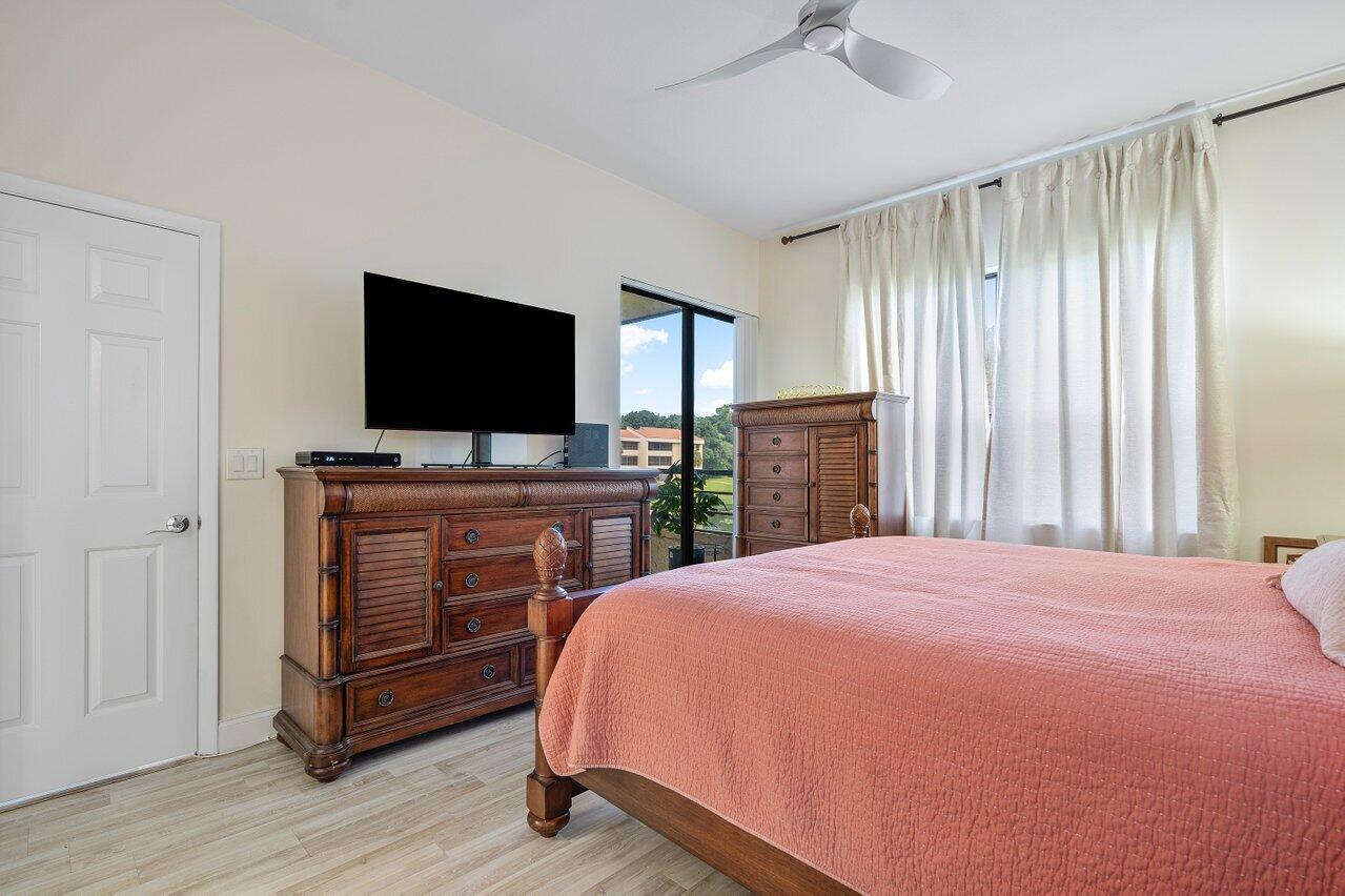 7508 La Paz Boulevard 207