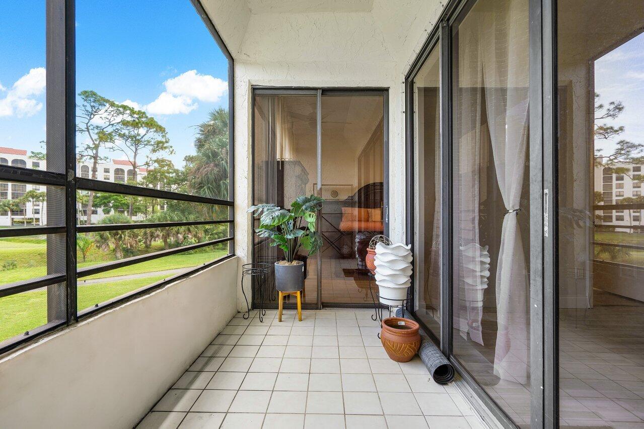 7508 La Paz Boulevard 207