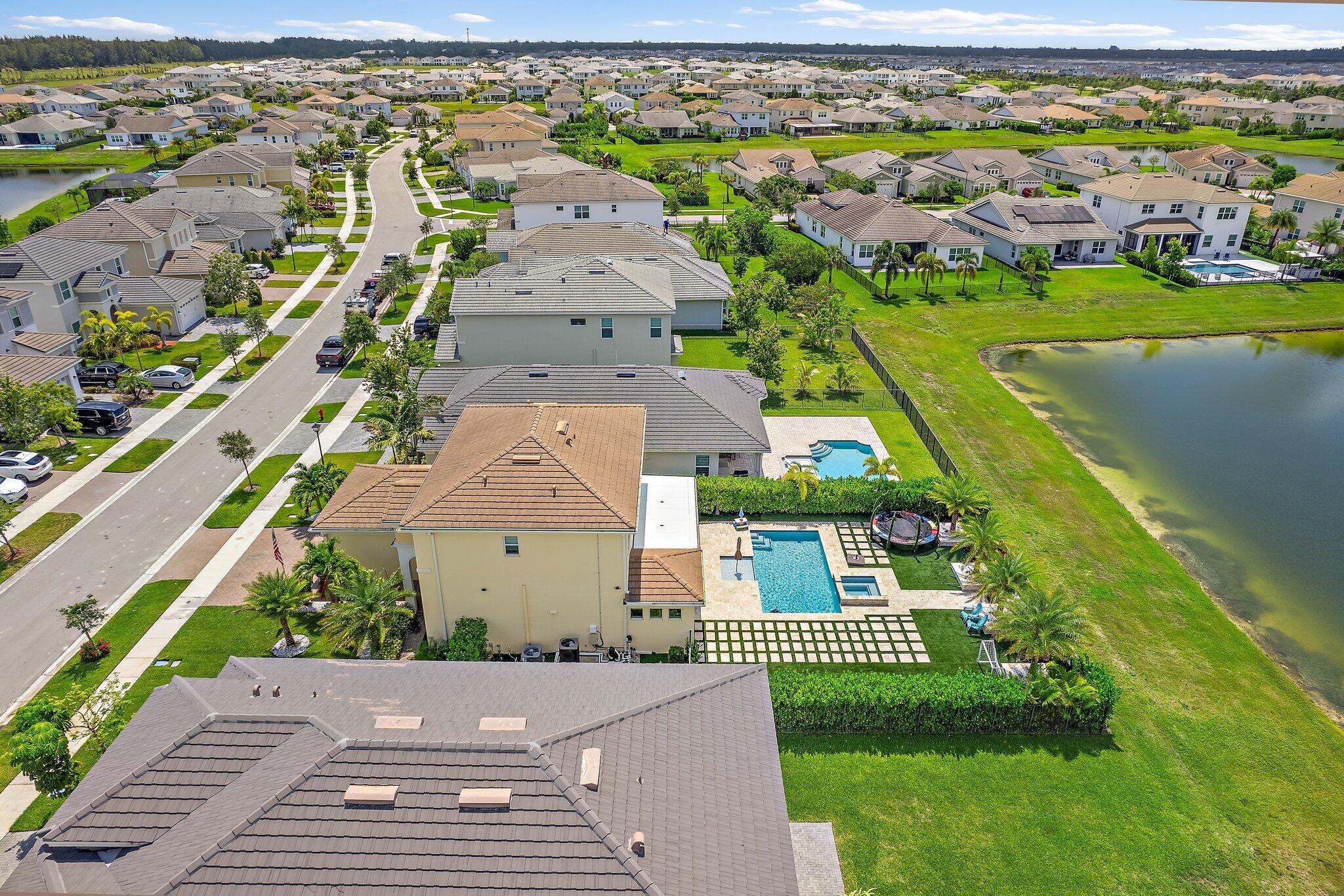 15834 Hummingbird Lane