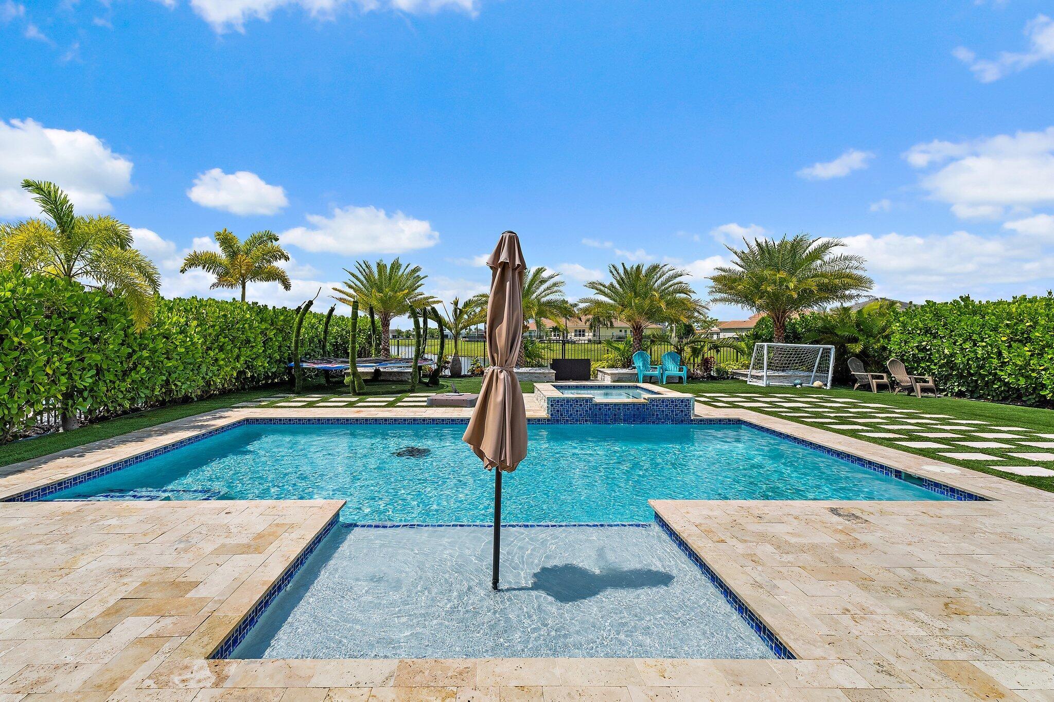 15834 Hummingbird Lane