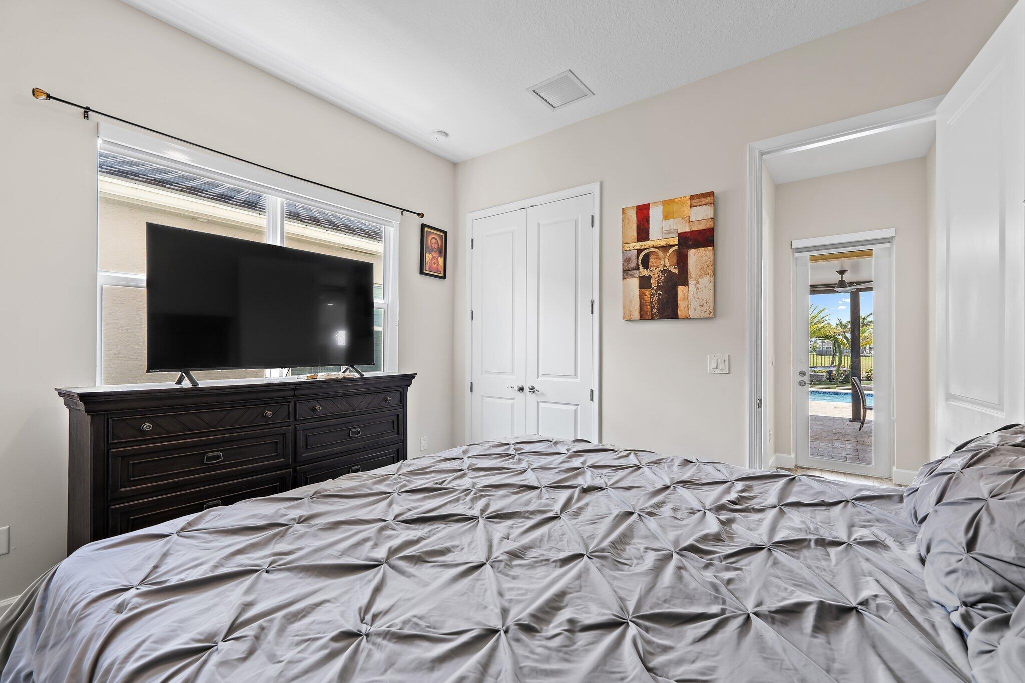 15834 Hummingbird Lane