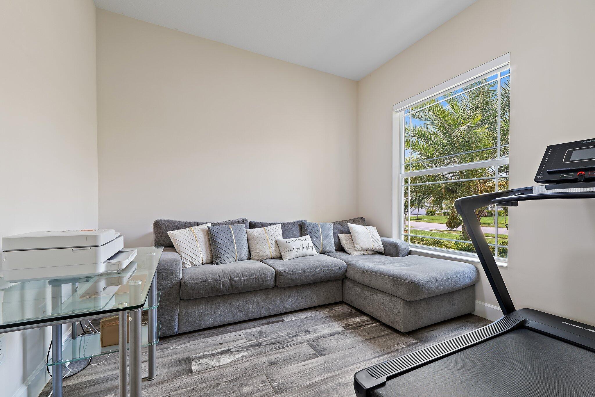 15834 Hummingbird Lane