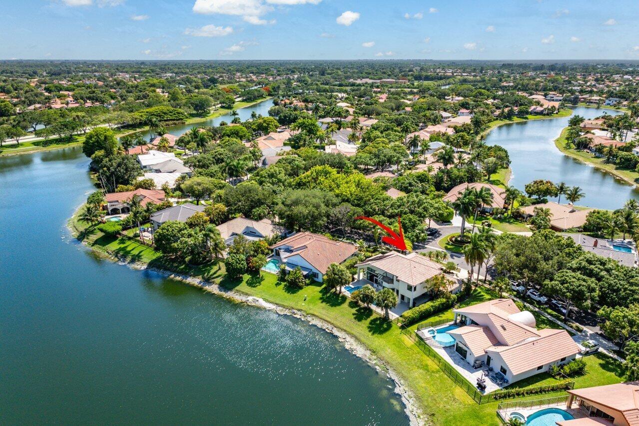 10744 Avenida Santa Ana