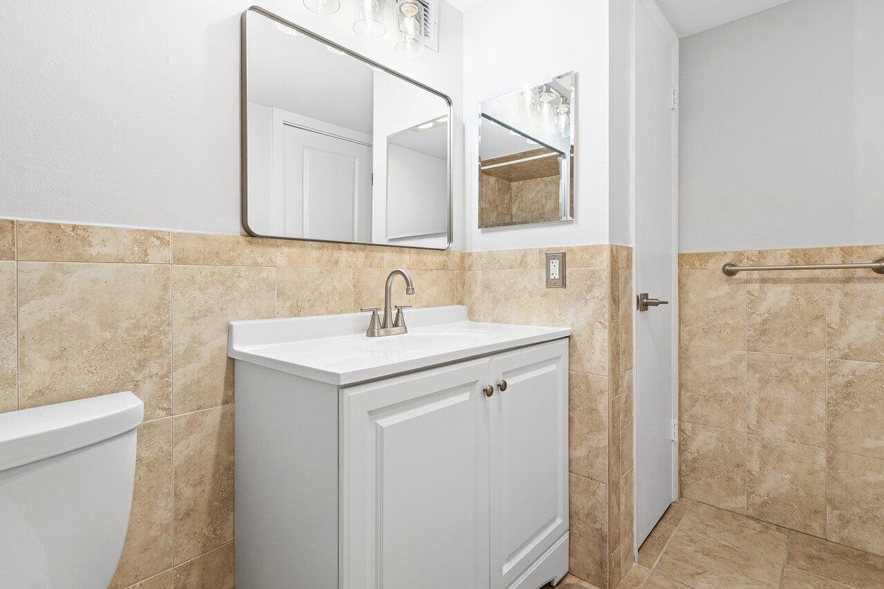550 Bayshore Drive 312