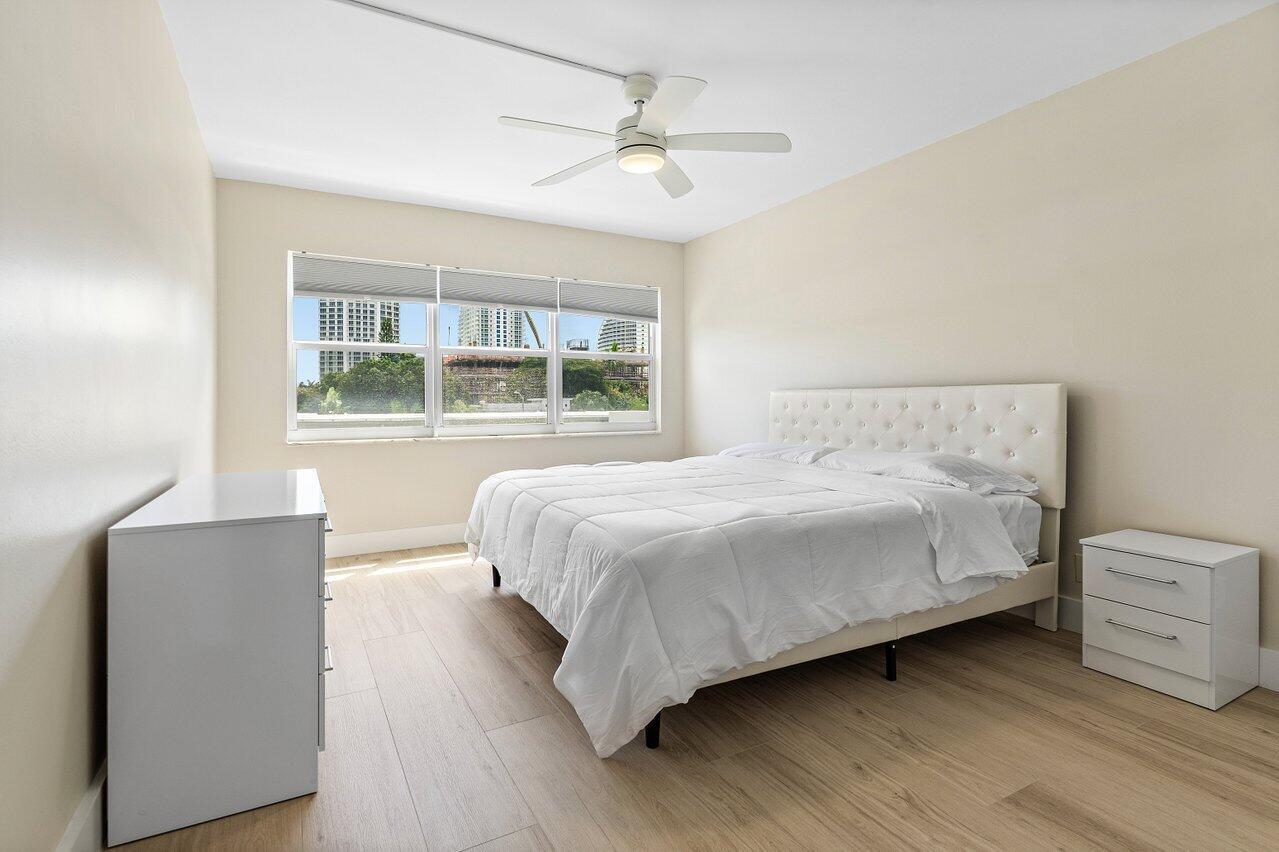 550 Bayshore Drive 312