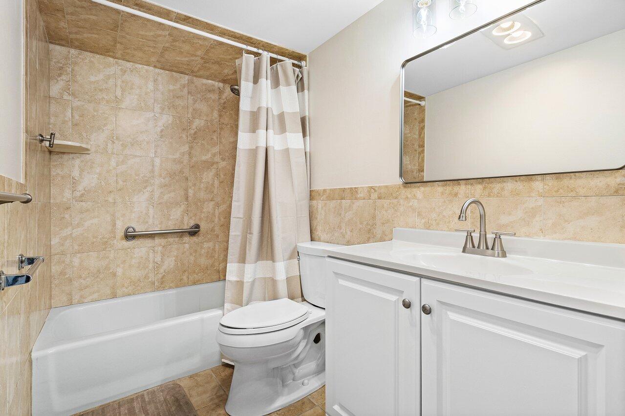 550 Bayshore Drive 312