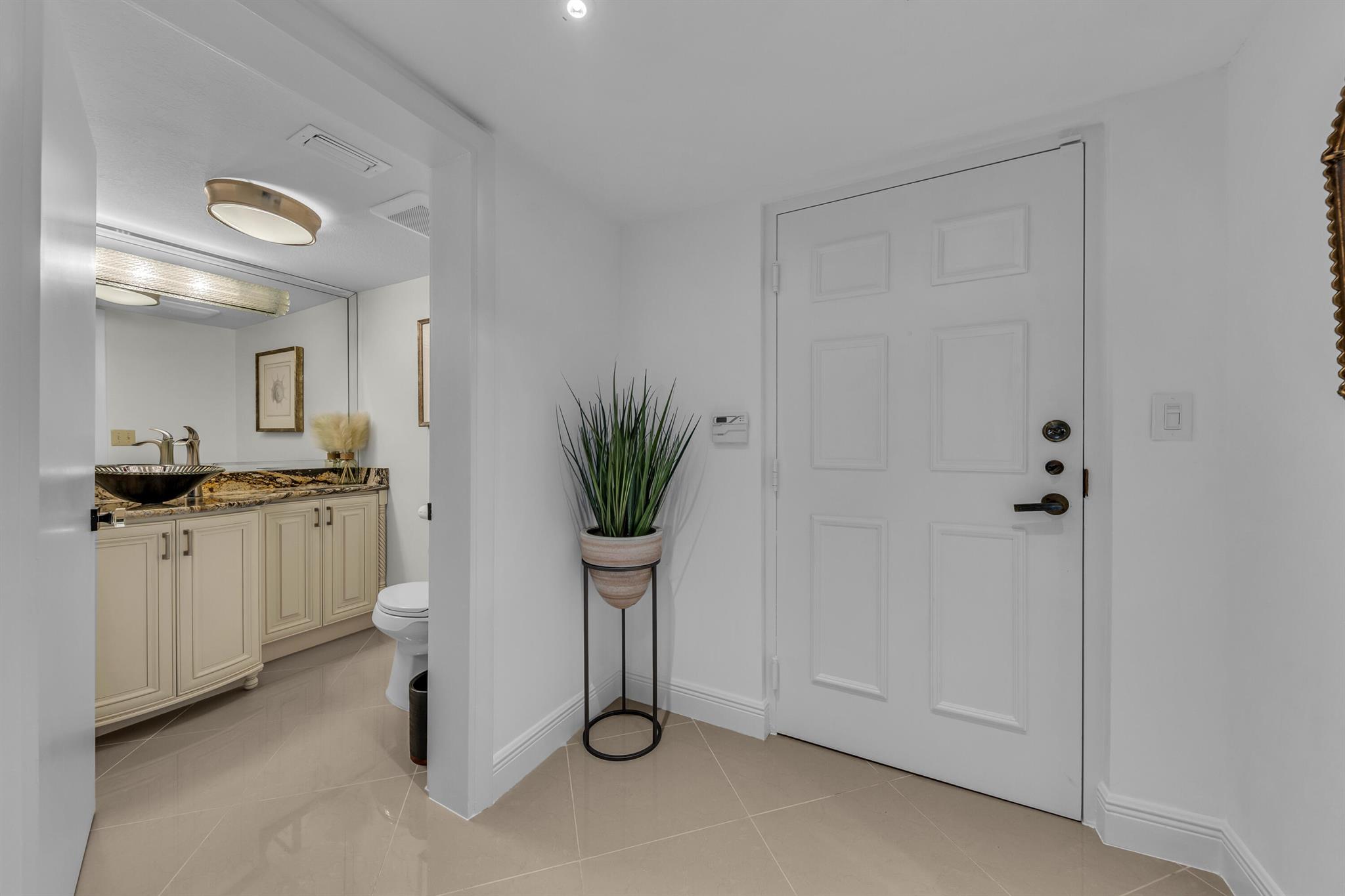 7572 Regency Lake Drive 402