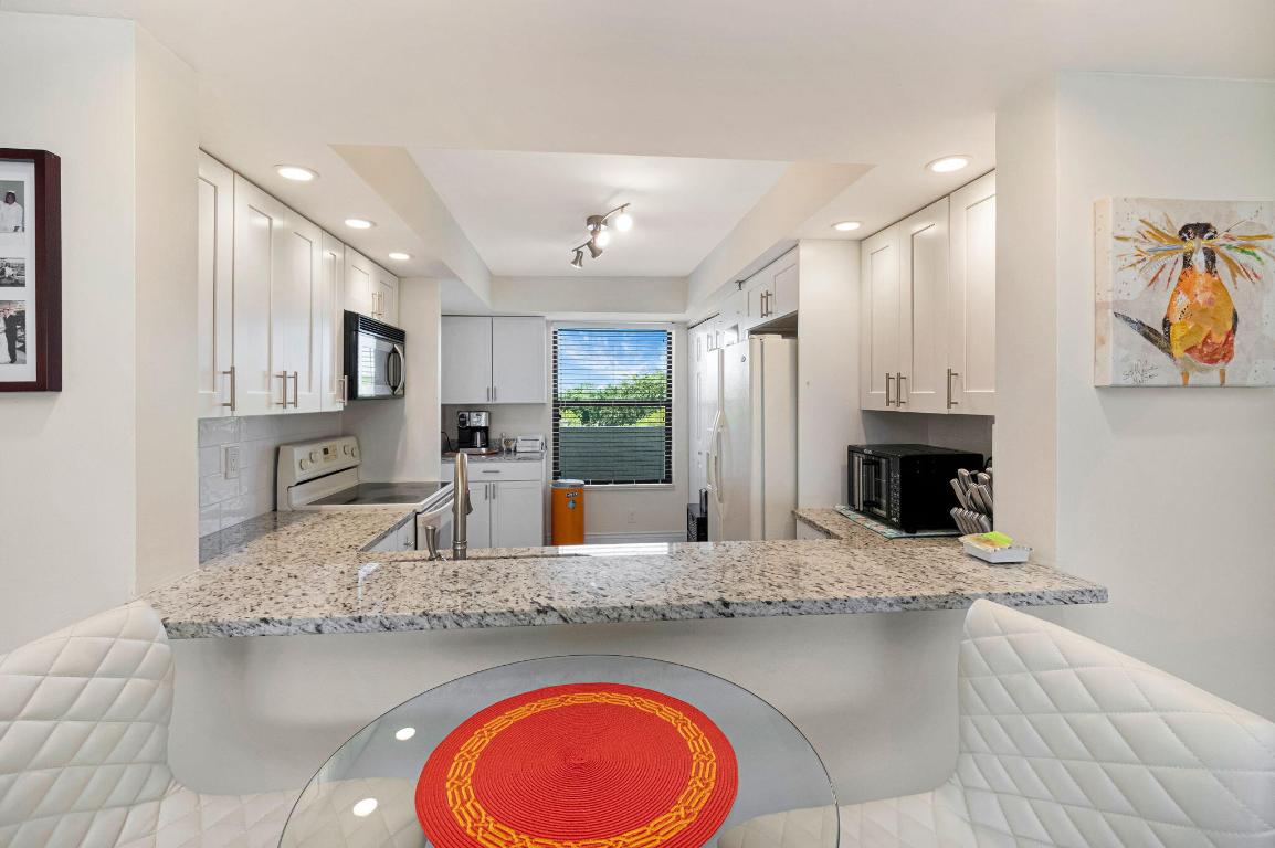 6562 Boca Del Mar Drive 523, Boca Raton Unit: 523