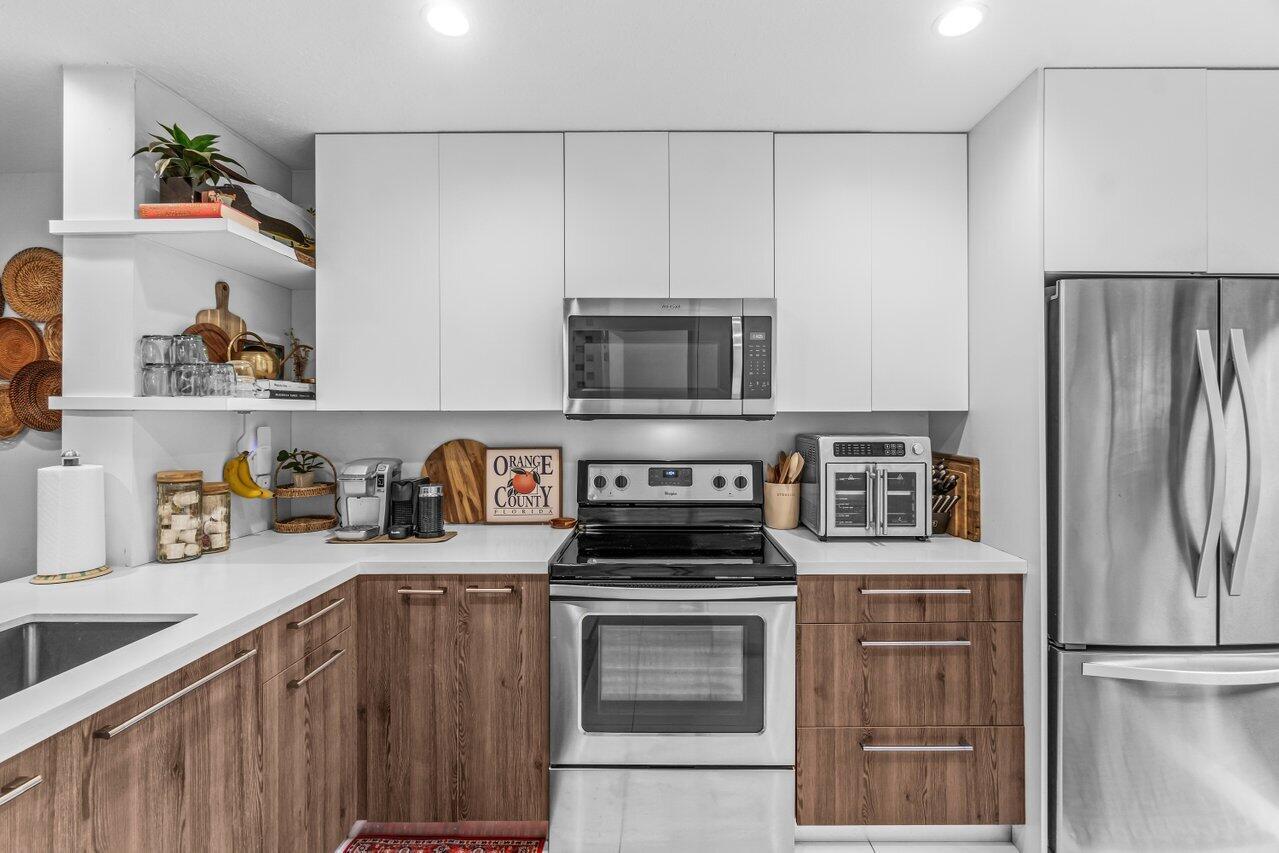 2104 NE 44 Street 20