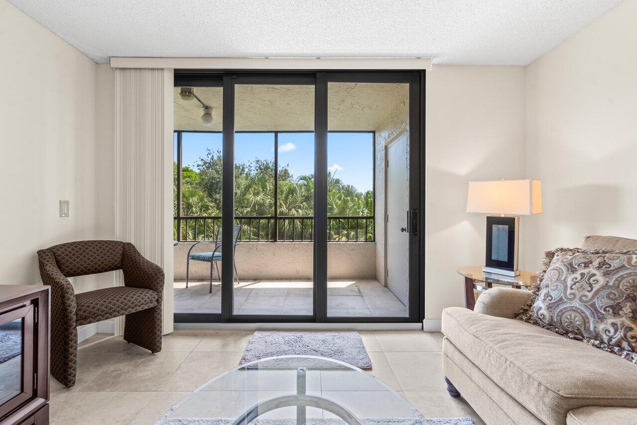 2070 Homewood Boulevard 4140