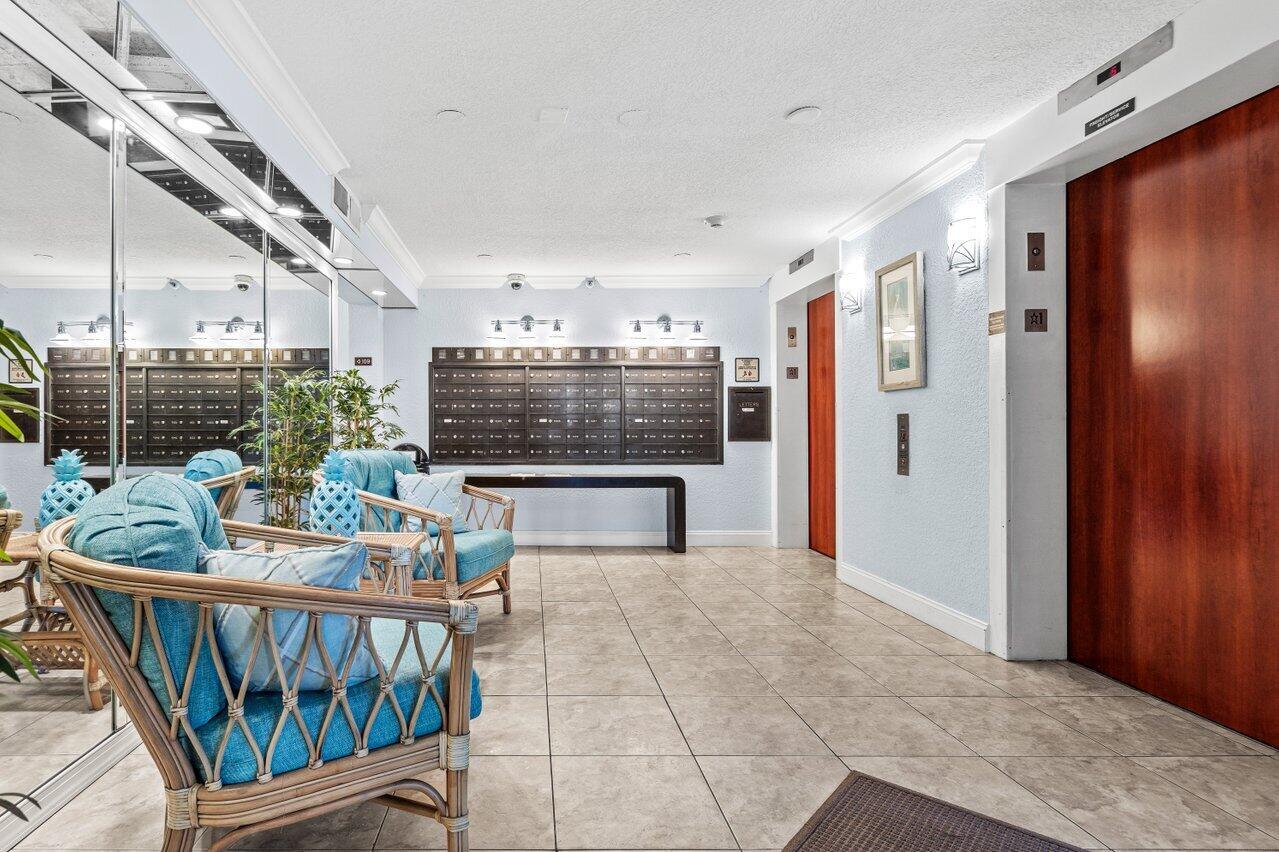 2070 Homewood Boulevard 4140