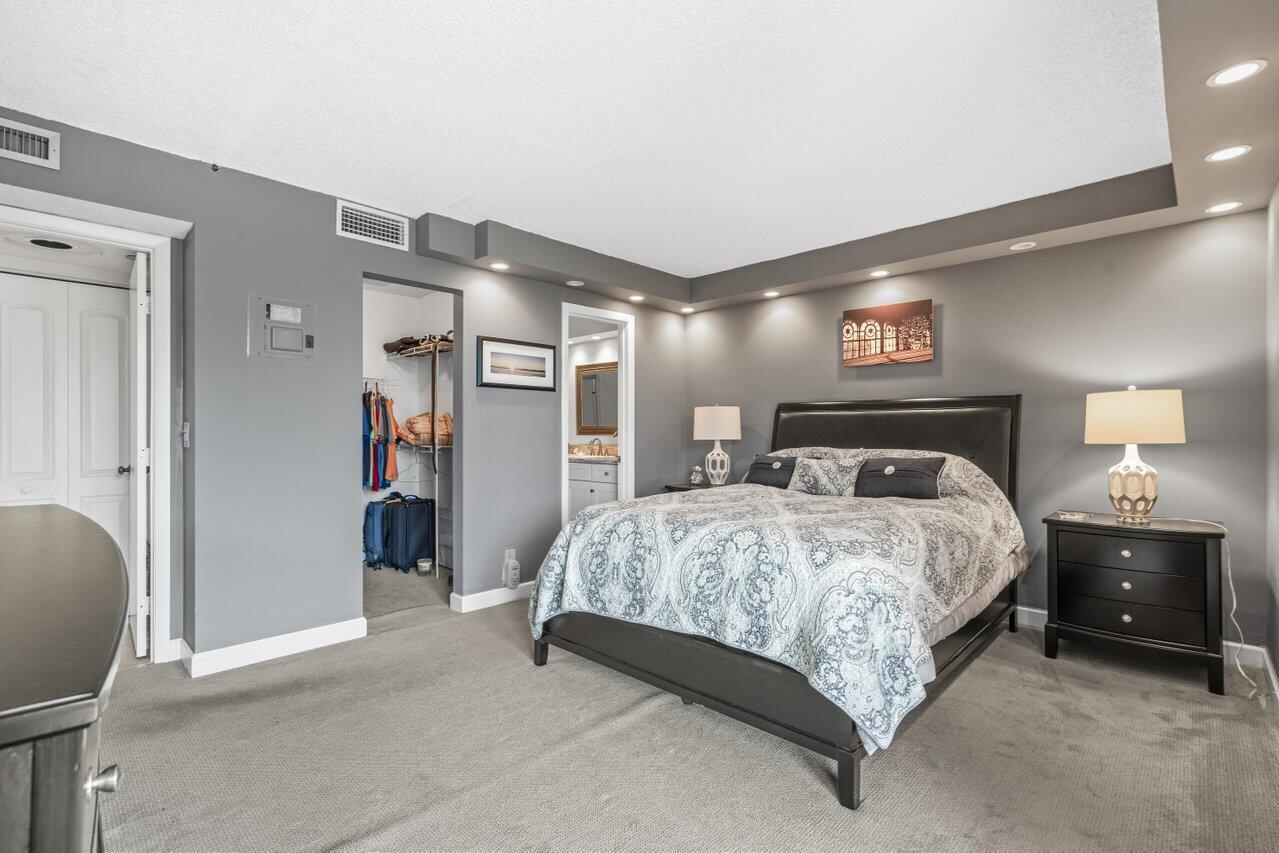 2070 Homewood Boulevard 4140