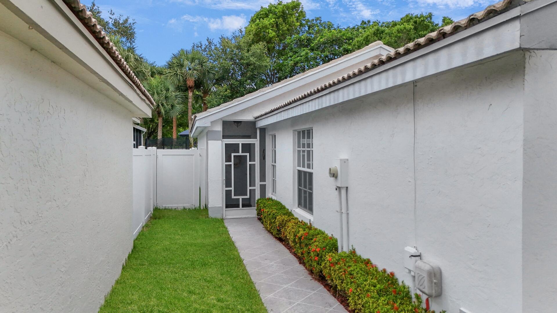 8085 Tortuga Lane