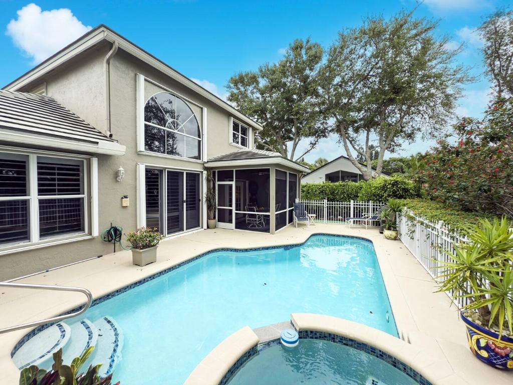 13651 Weyburne Drive, Delray Beach