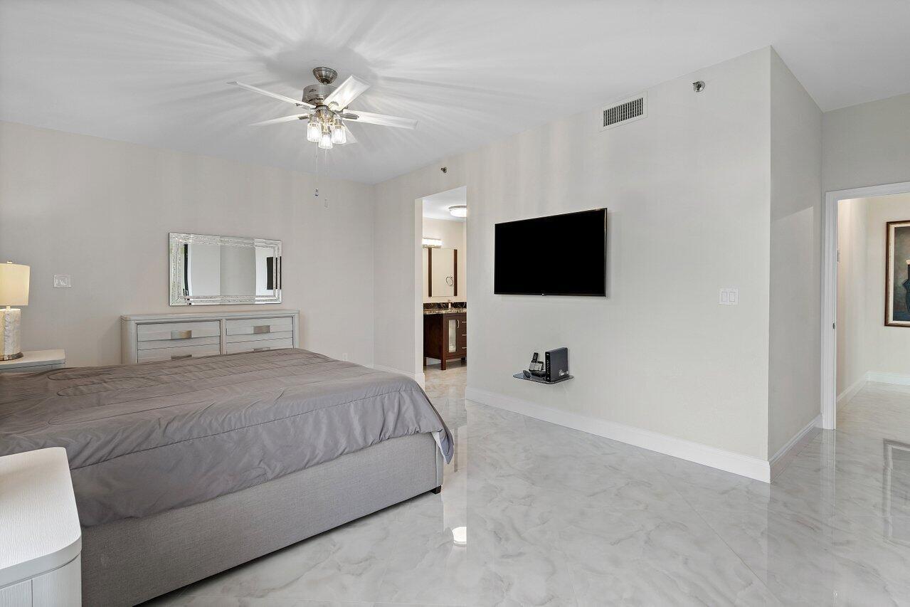 7578 Regency Lake Drive 802